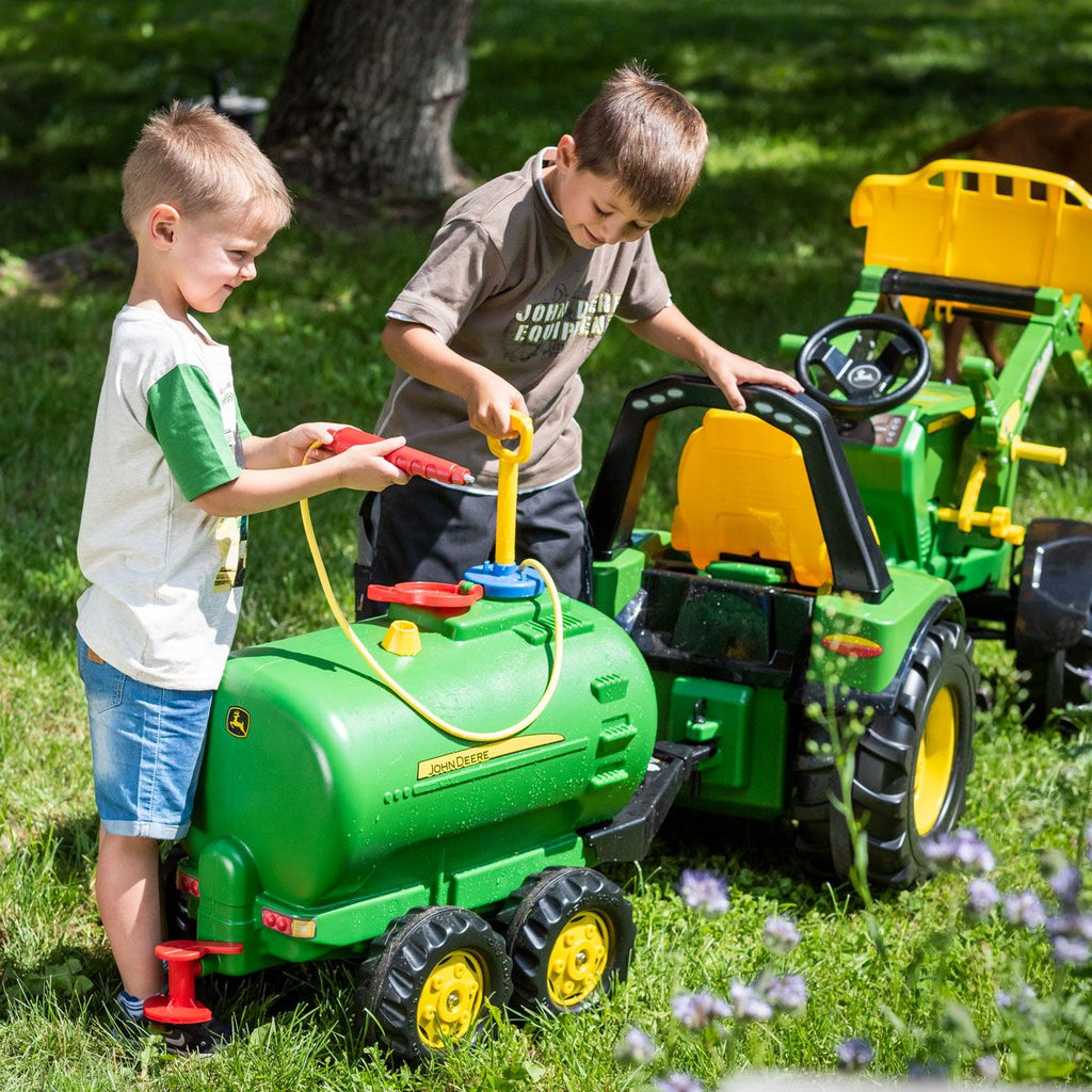 John Deere Tanker with Pump & Spray Gun