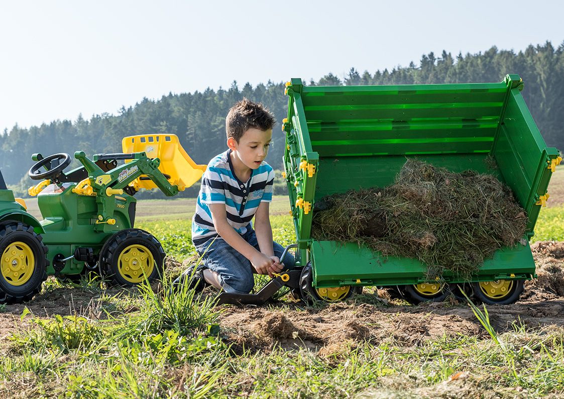John Deere Multi Trailer – Three-Way Tipper