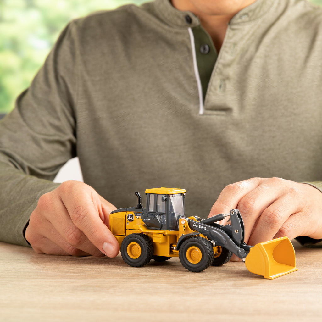 1:50 544 P-Tier Wheel Loader | Prestige Collection