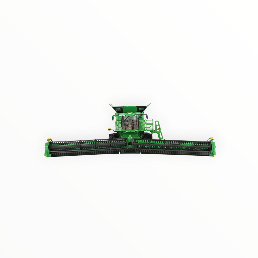 1:32 S7 900 TRACKED COMBINE PRESTIGE COLLECTION