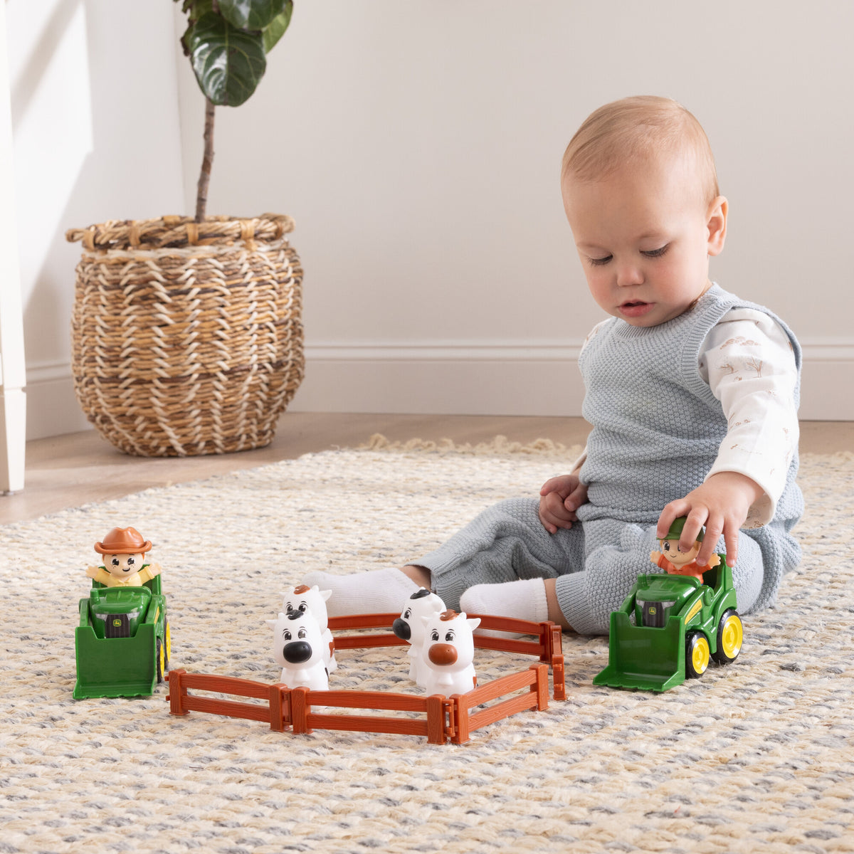 John Deere Cows Are Out Play Set