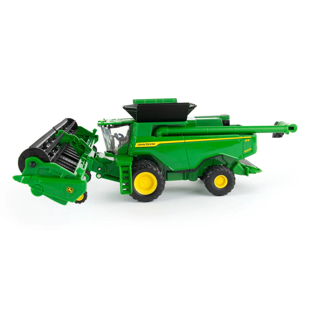 1:64  John Deere X9 1000 Combine with Corn & Grain Heads