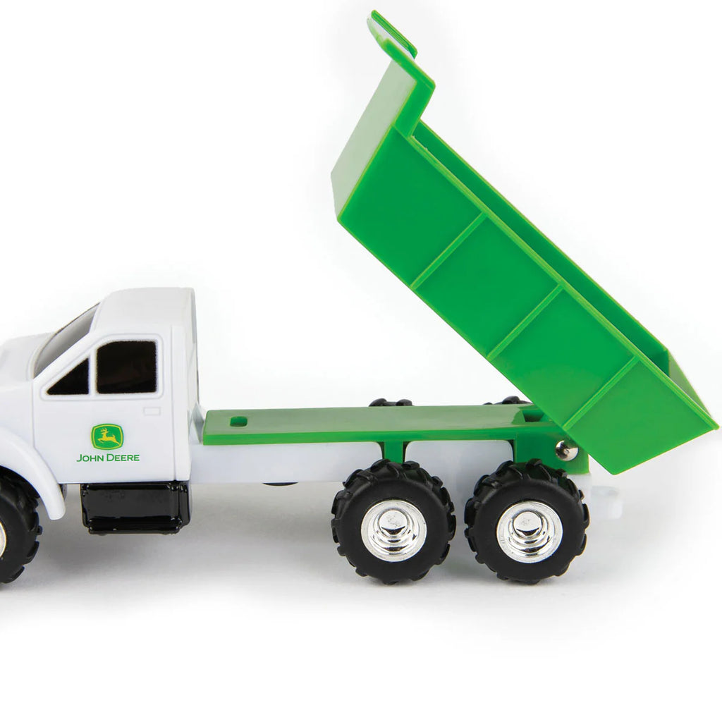 1:64 Farm Toy Play Set