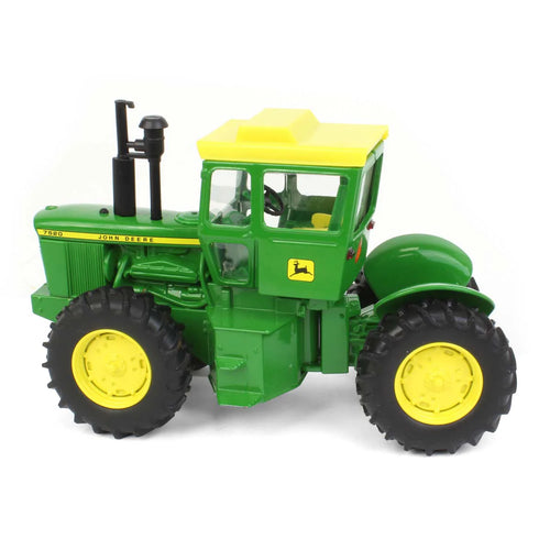 1:32 7520 4Wd Tractor With Long Hood Stripe & Rear Fenders