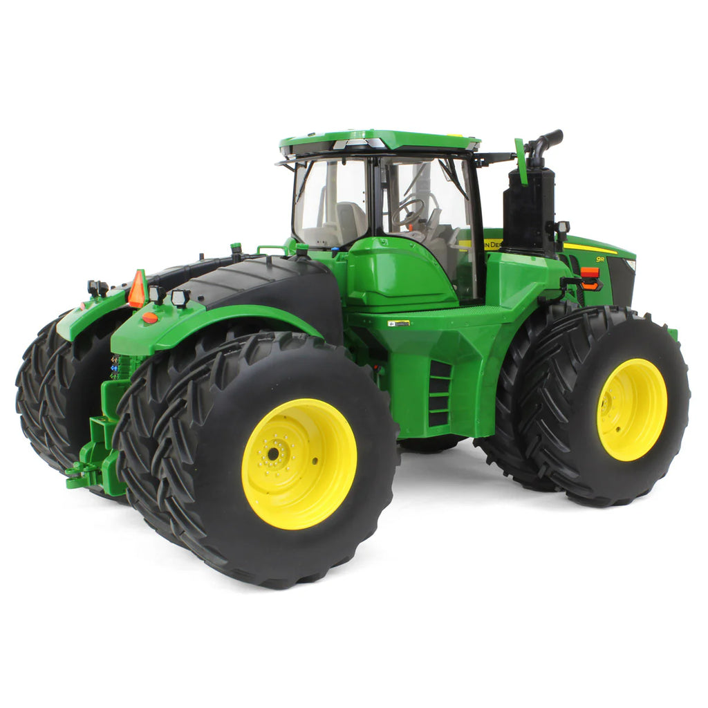 1:16 9R 640 Tractor | Prestige Collection