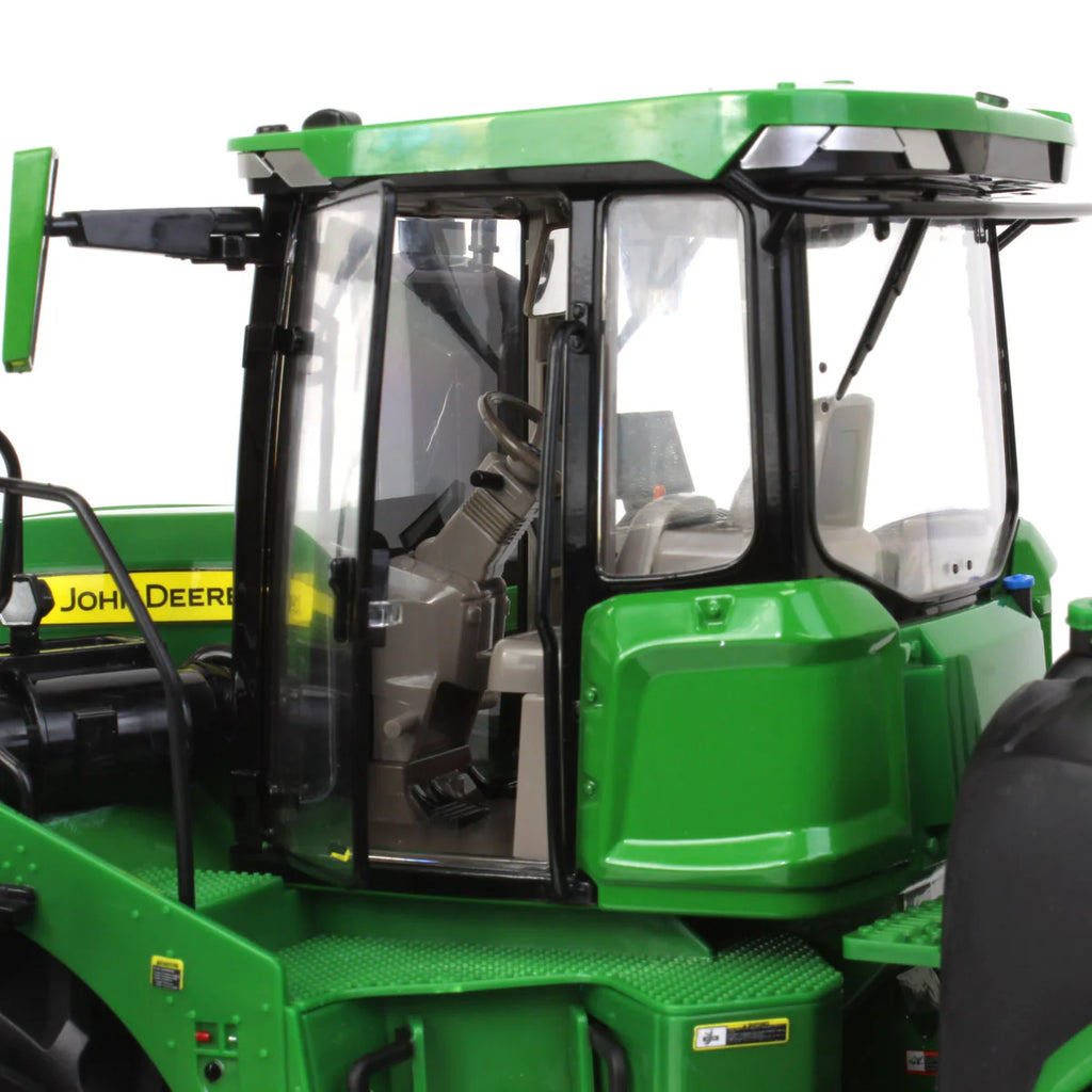 1:16 9R 640 Tractor | Prestige Collection