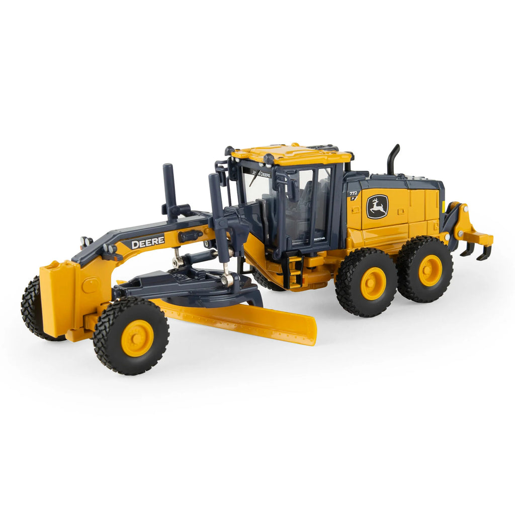 1:50 772 P-Tier Motor Grader | Prestige Collection