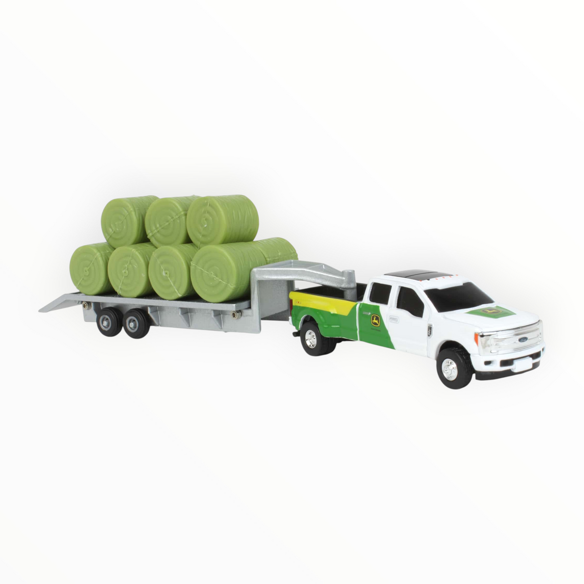 1:64 Pick & Trailer with Round Bales