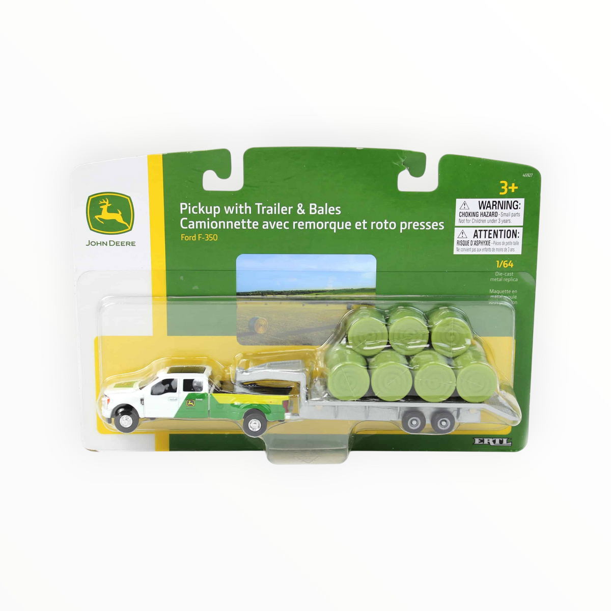 1:64 Pick & Trailer with Round Bales