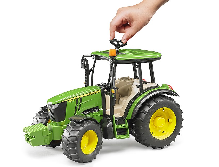 1:16 5115 M TRACTOR | REPLICA PLAY