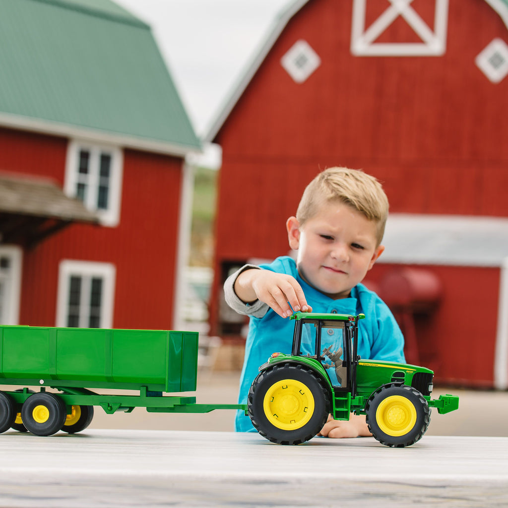 Big Farm Tractor & Wagon – 1/16 Scale